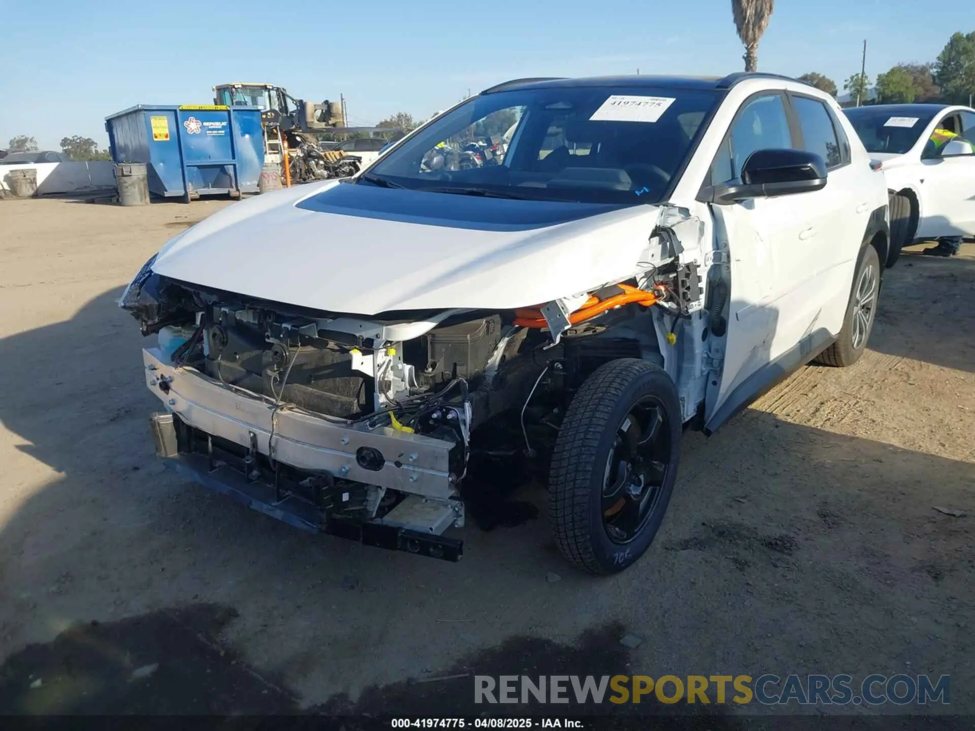 2 fotografías del automóvil dañado JTMAAAAA2RA052610 TOYOTA BZ4X 2024