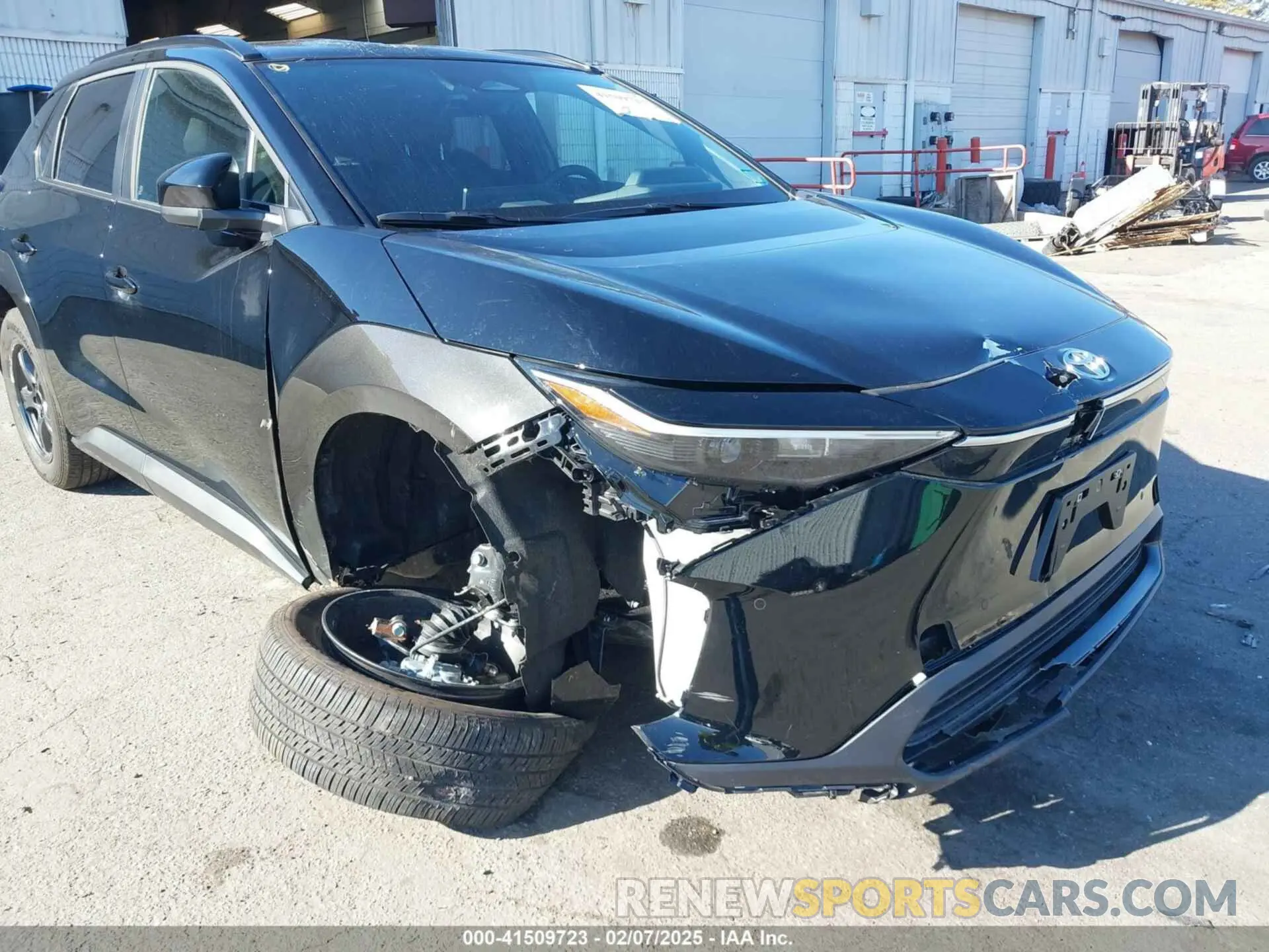 6 fotografías del automóvil dañado JTMAAAAA3RA043494 TOYOTA BZ4X 2024