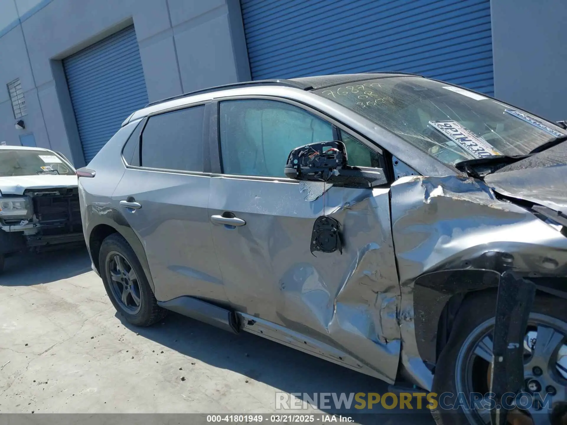 14 fotografías del automóvil dañado JTMAAAAA4RA042628 TOYOTA BZ4X 2024
