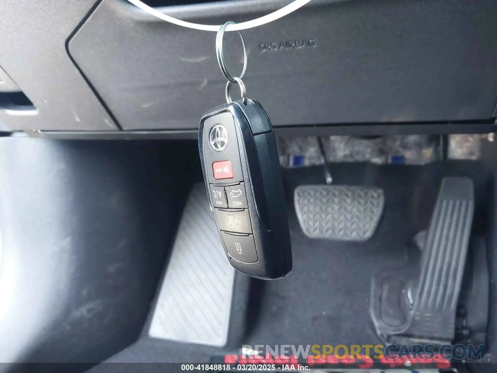 11 fotografías del automóvil dañado JTMAAAAA8RA052255 TOYOTA BZ4X 2024