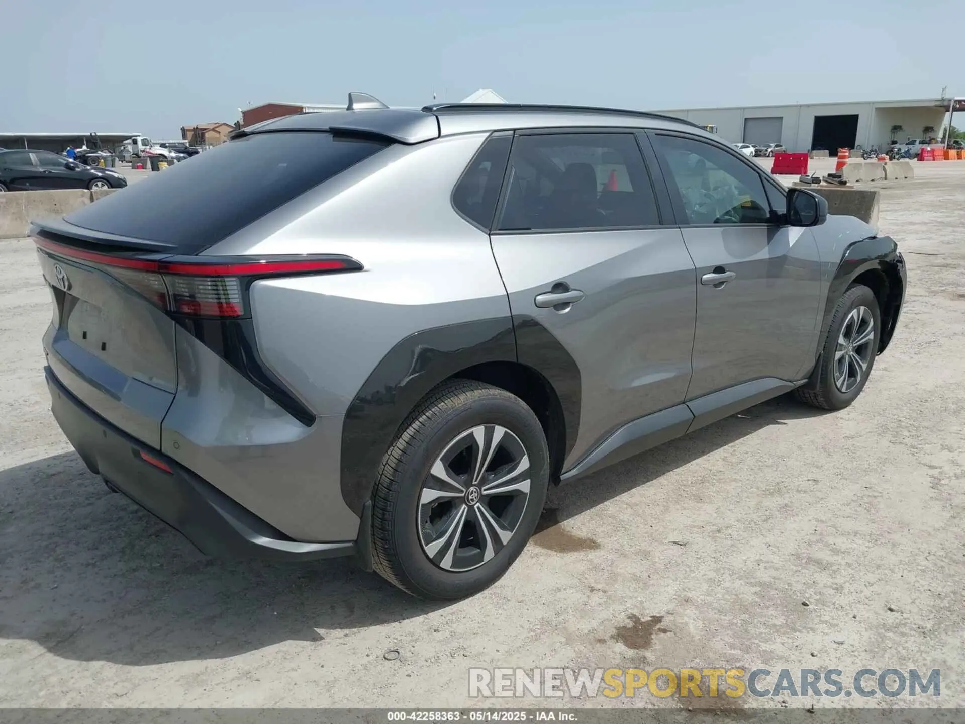 4 fotografías del automóvil dañado JTMAAAAA9RA051518 TOYOTA BZ4X 2024