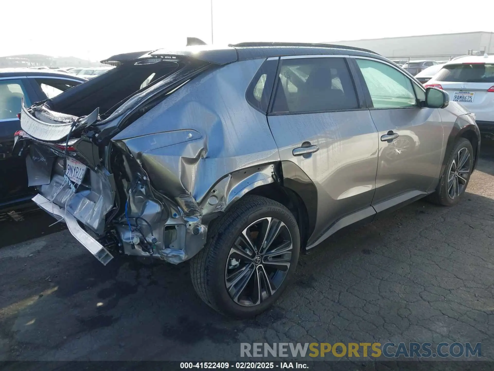 4 fotografías del automóvil dañado JTMAAAAAXRA042973 TOYOTA BZ4X 2024