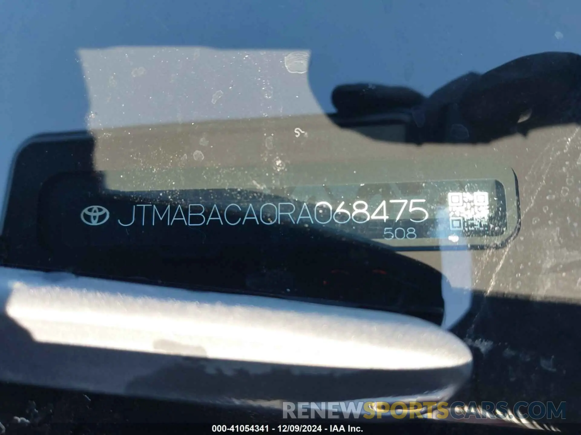 9 fotografías del automóvil dañado JTMABACA0RA068475 TOYOTA BZ4X 2024