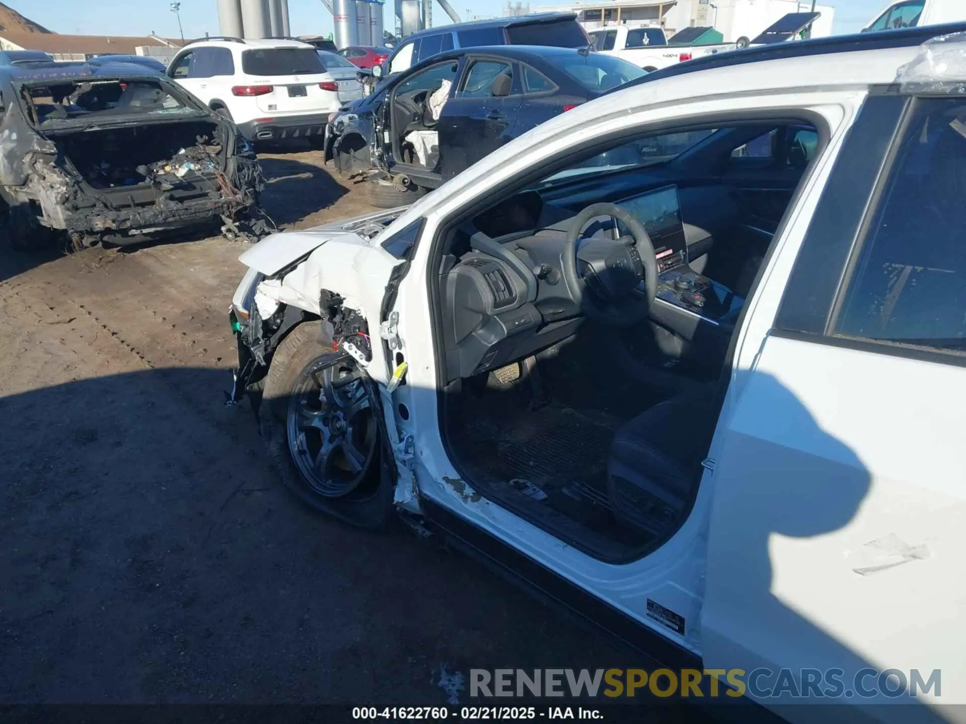 20 fotografías del automóvil dañado JTMABACA0RA074681 TOYOTA BZ4X 2024