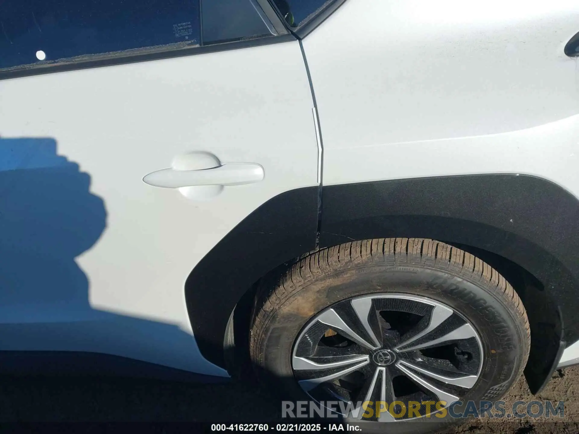 21 fotografías del automóvil dañado JTMABACA0RA074681 TOYOTA BZ4X 2024