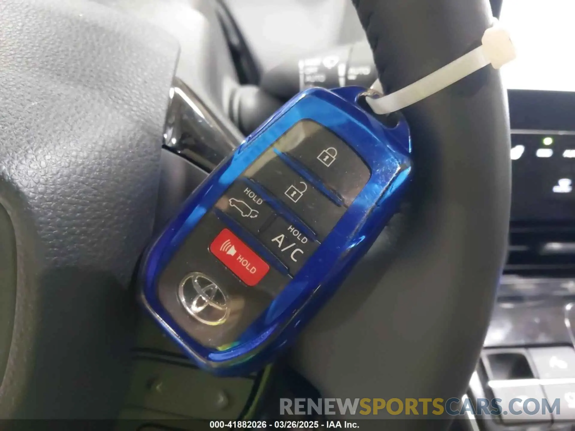 11 fotografías del automóvil dañado JTMABACA1RA058537 TOYOTA BZ4X 2024