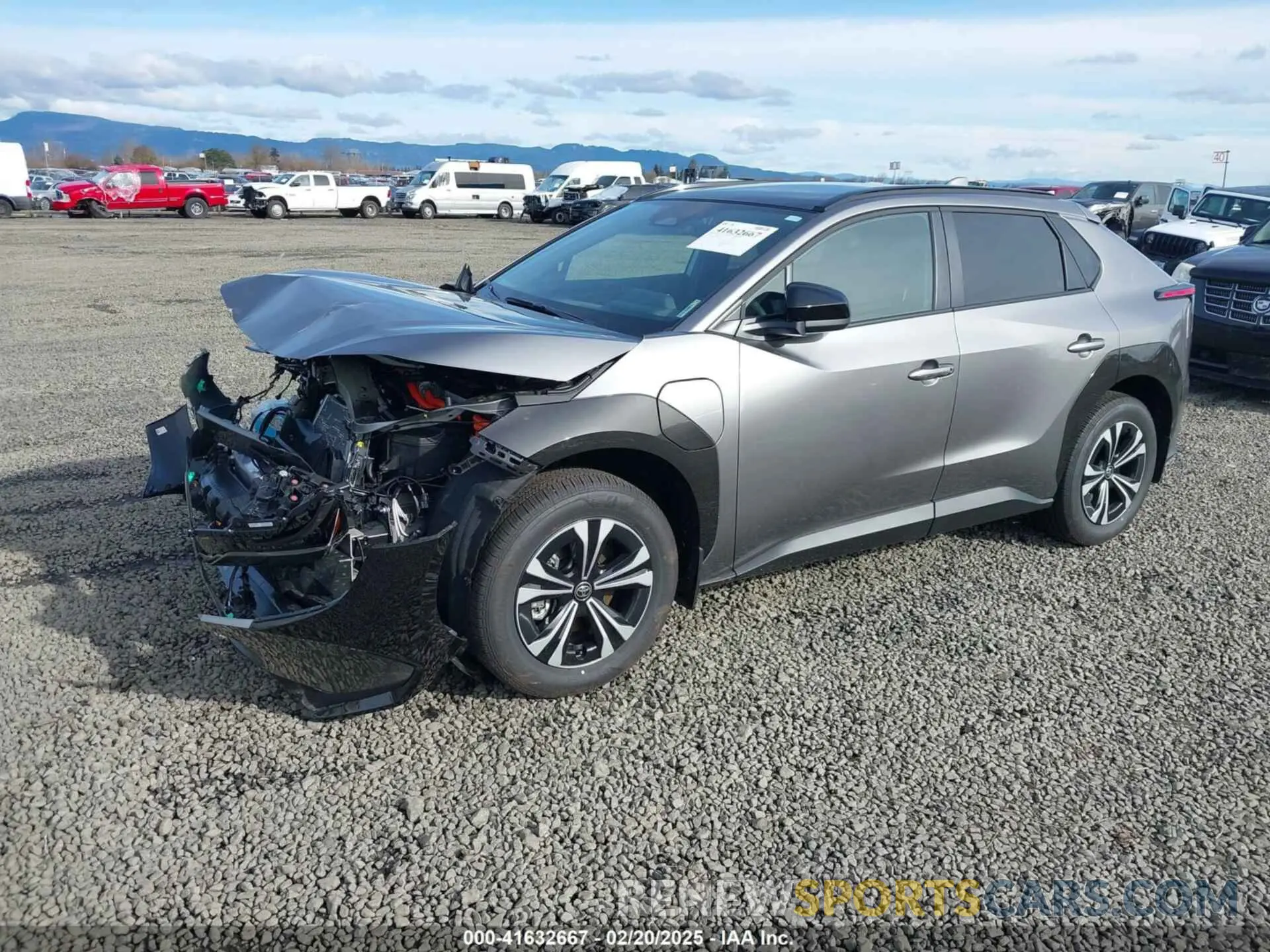 2 fotografías del automóvil dañado JTMABACA2RA069207 TOYOTA BZ4X 2024