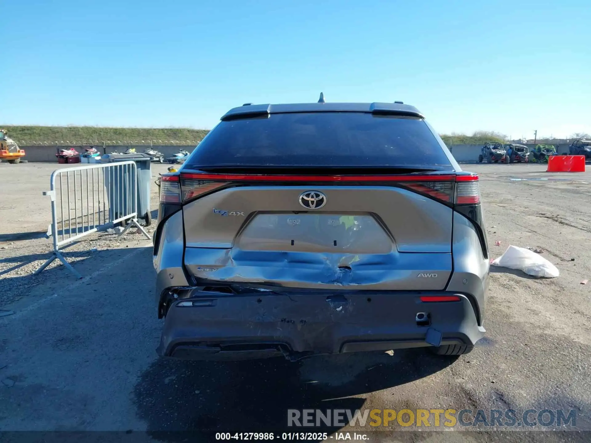 16 fotografías del automóvil dañado JTMABACA5RA074188 TOYOTA BZ4X 2024