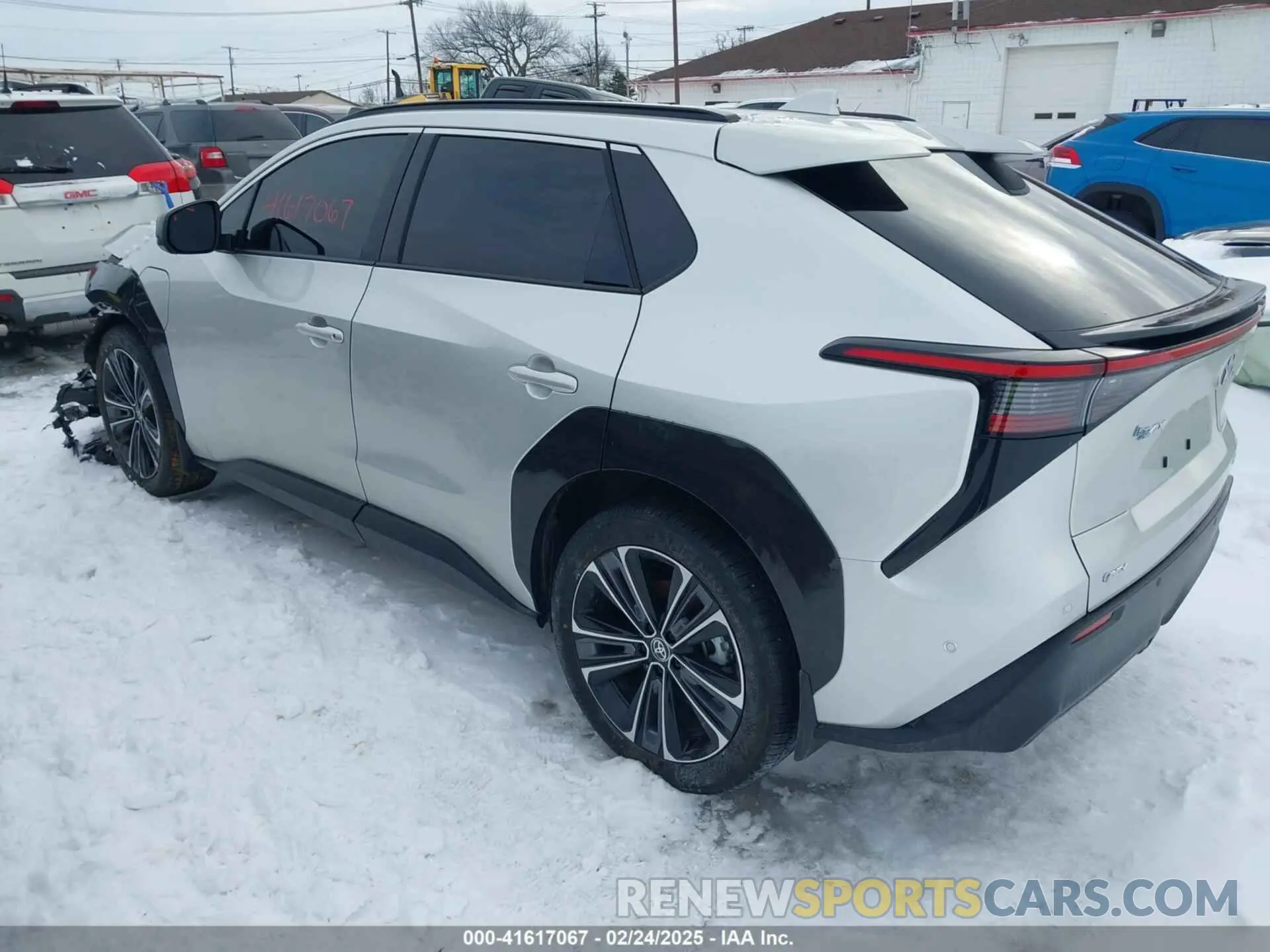3 fotografías del automóvil dañado JTMABACA5RA077723 TOYOTA BZ4X 2024