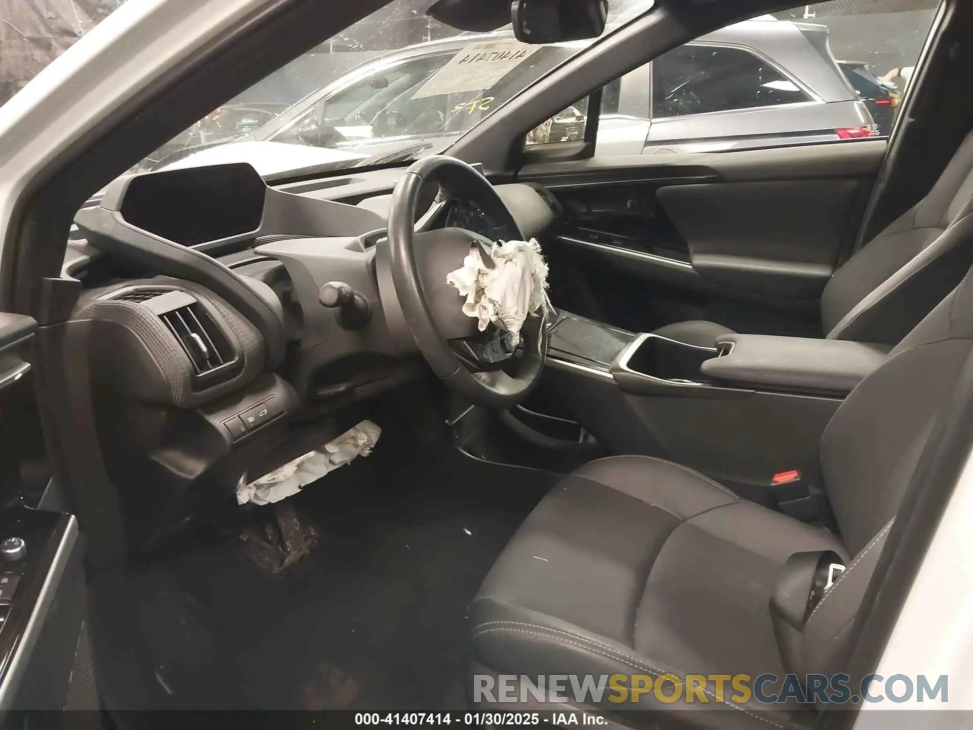 5 fotografías del automóvil dañado JTMABACA6RA057237 TOYOTA BZ4X 2024