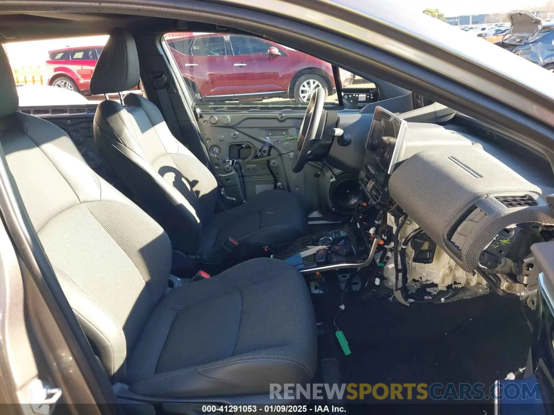 5 fotografías del automóvil dañado JTMABACA6RA075432 TOYOTA BZ4X 2024