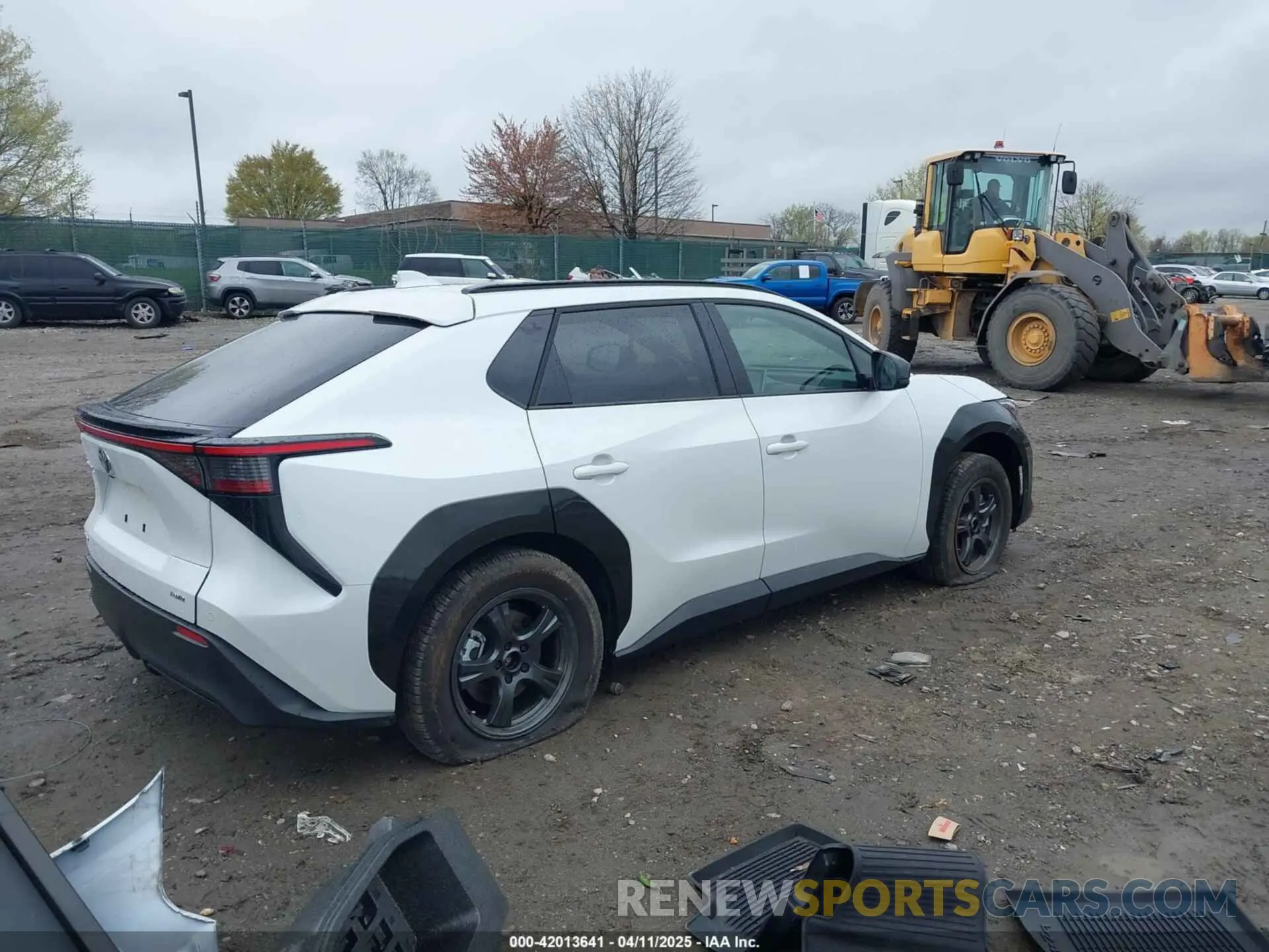 4 fotografías del automóvil dañado JTMABACA6RA079545 TOYOTA BZ4X 2024