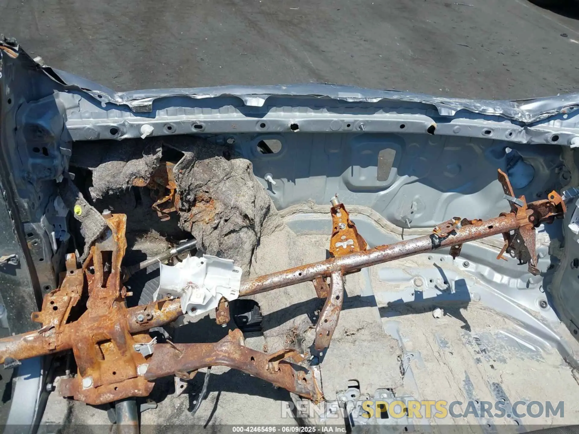14 fotografías del automóvil dañado JTMABACA6RA084082 TOYOTA BZ4X 2024