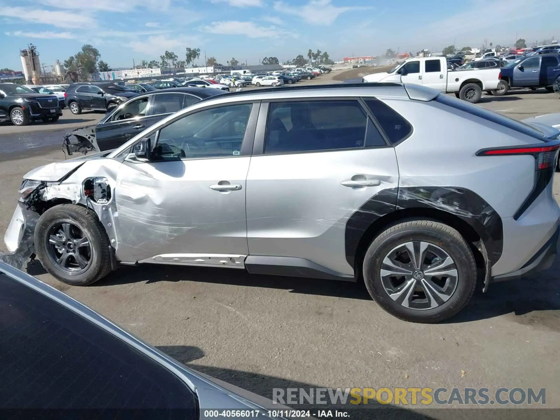 15 fotografías del automóvil dañado JTMABACA7RA079957 TOYOTA BZ4X 2024