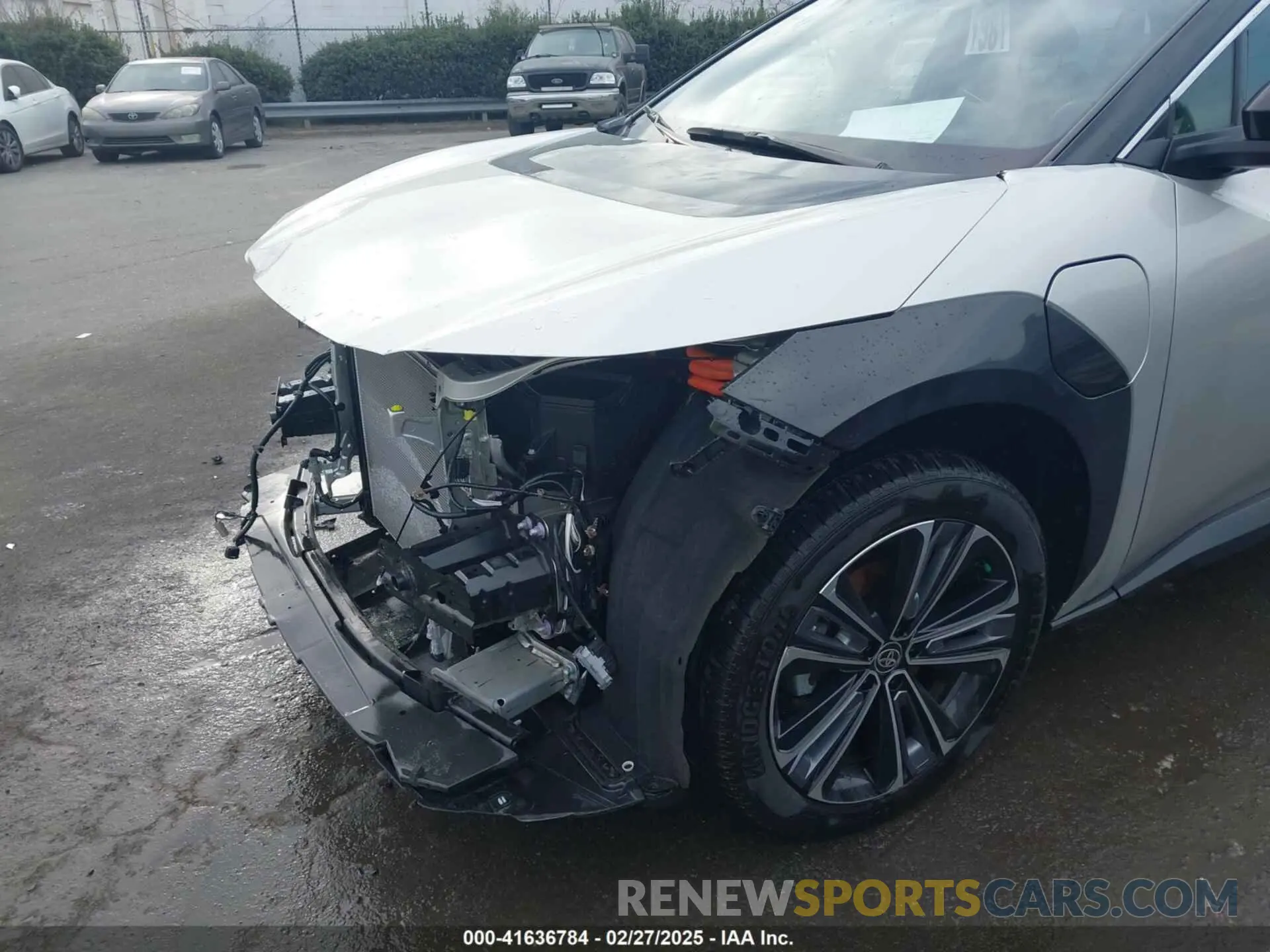 20 fotografías del automóvil dañado JTMABACA8RA052508 TOYOTA BZ4X 2024