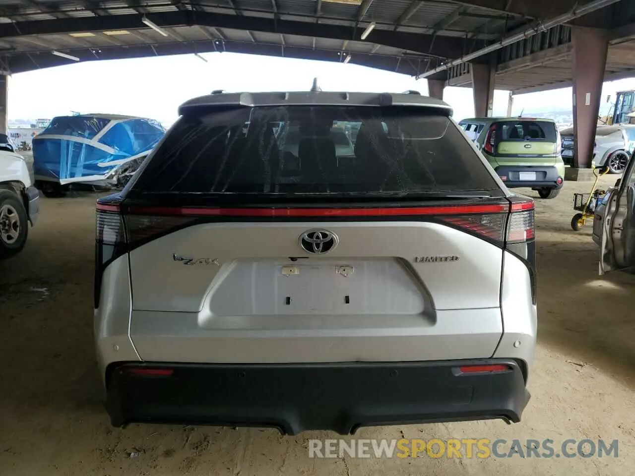 6 fotografías del automóvil dañado JTMAAAAA3PA004840 TOYOTA BZ4X XLE 2023