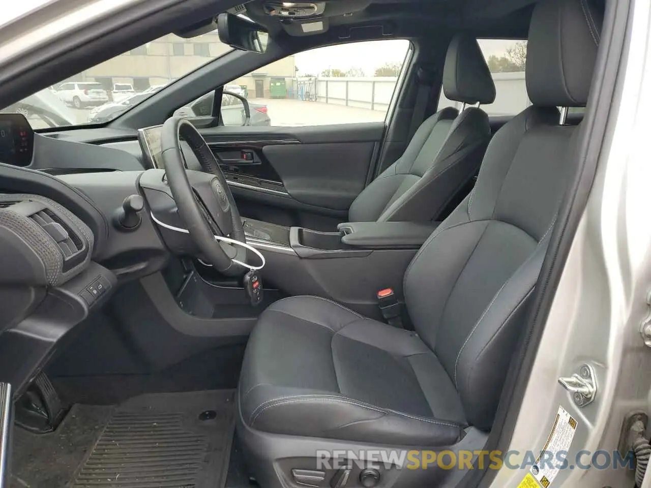 7 fotografías del automóvil dañado JTMAAAAA9PA015941 TOYOTA BZ4X XLE 2023