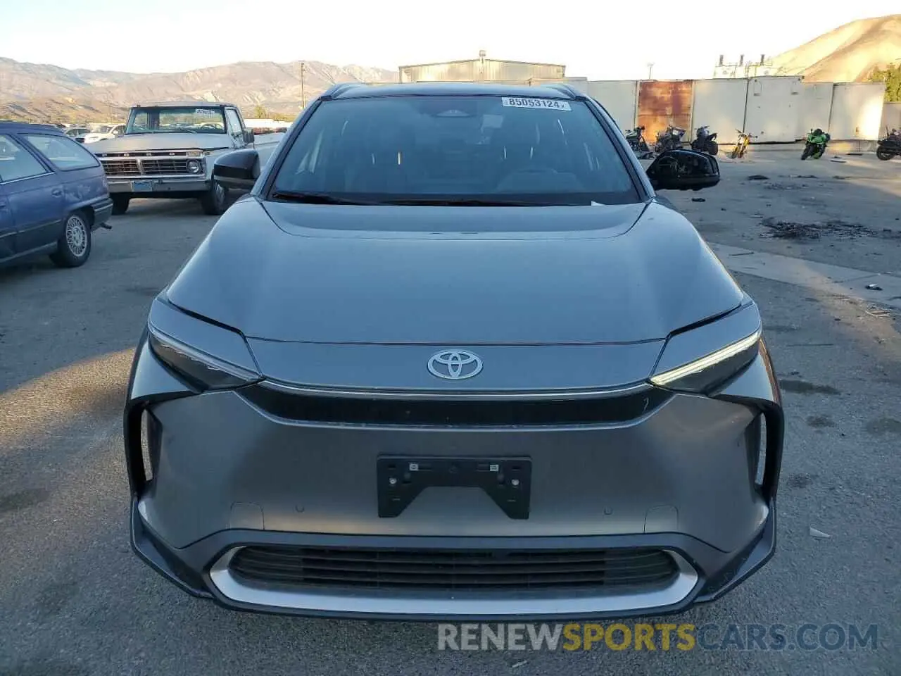 5 fotografías del automóvil dañado JTMAAAAAXPA019772 TOYOTA BZ4X XLE 2023