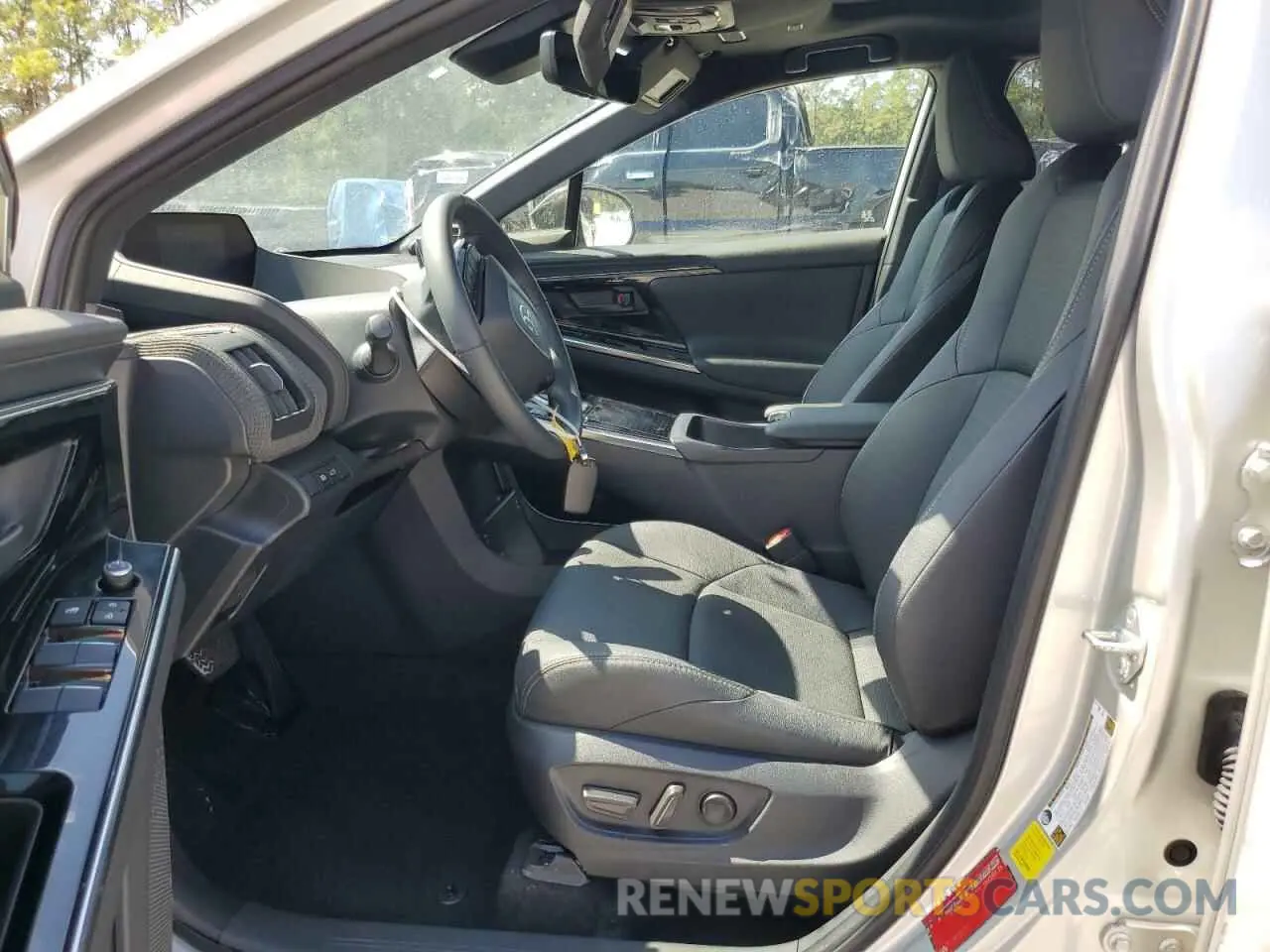 7 fotografías del automóvil dañado JTMABACA1PA042223 TOYOTA BZ4X XLE 2023
