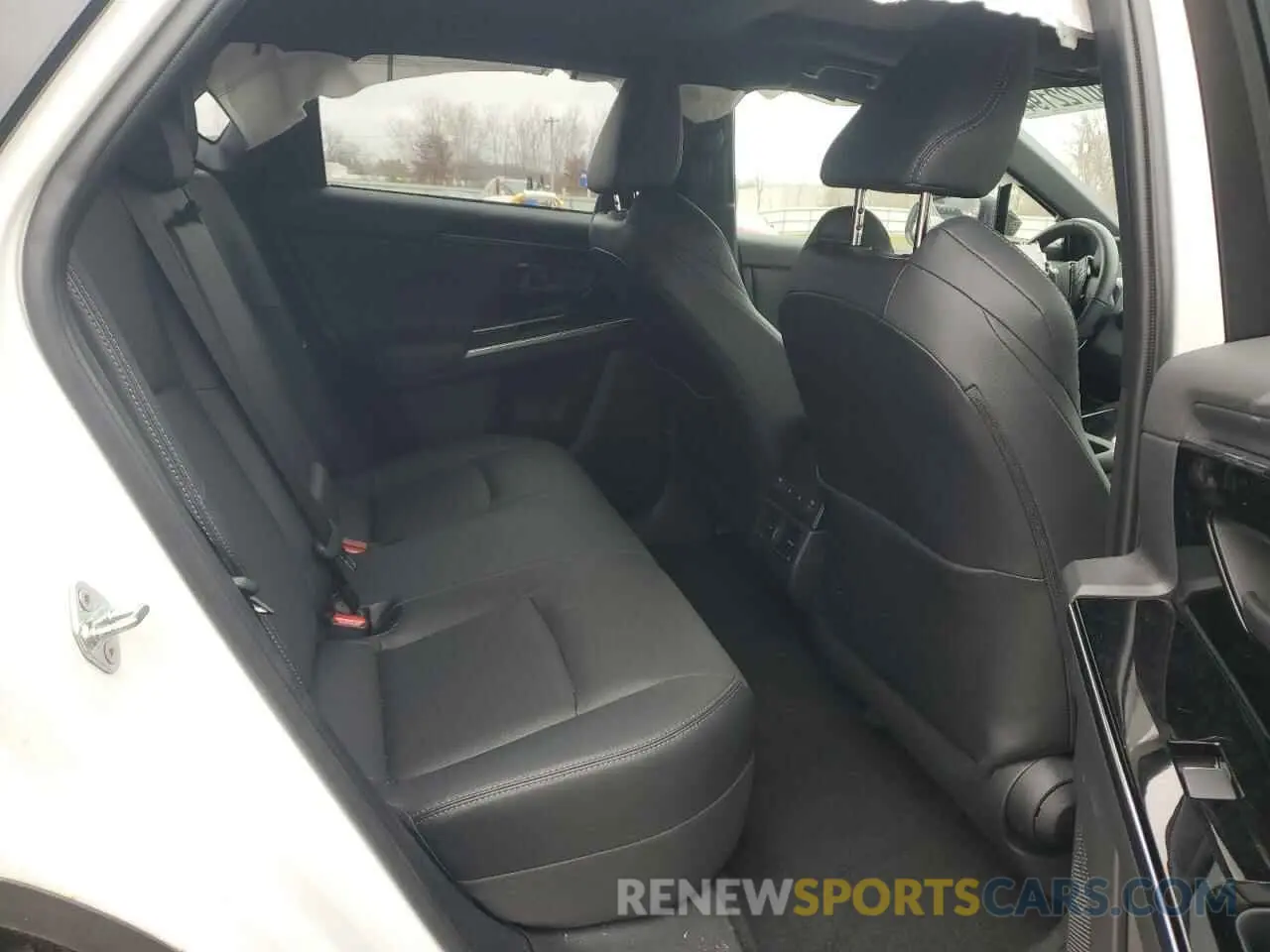 11 fotografías del automóvil dañado JTMABACA2PA037029 TOYOTA BZ4X XLE 2023