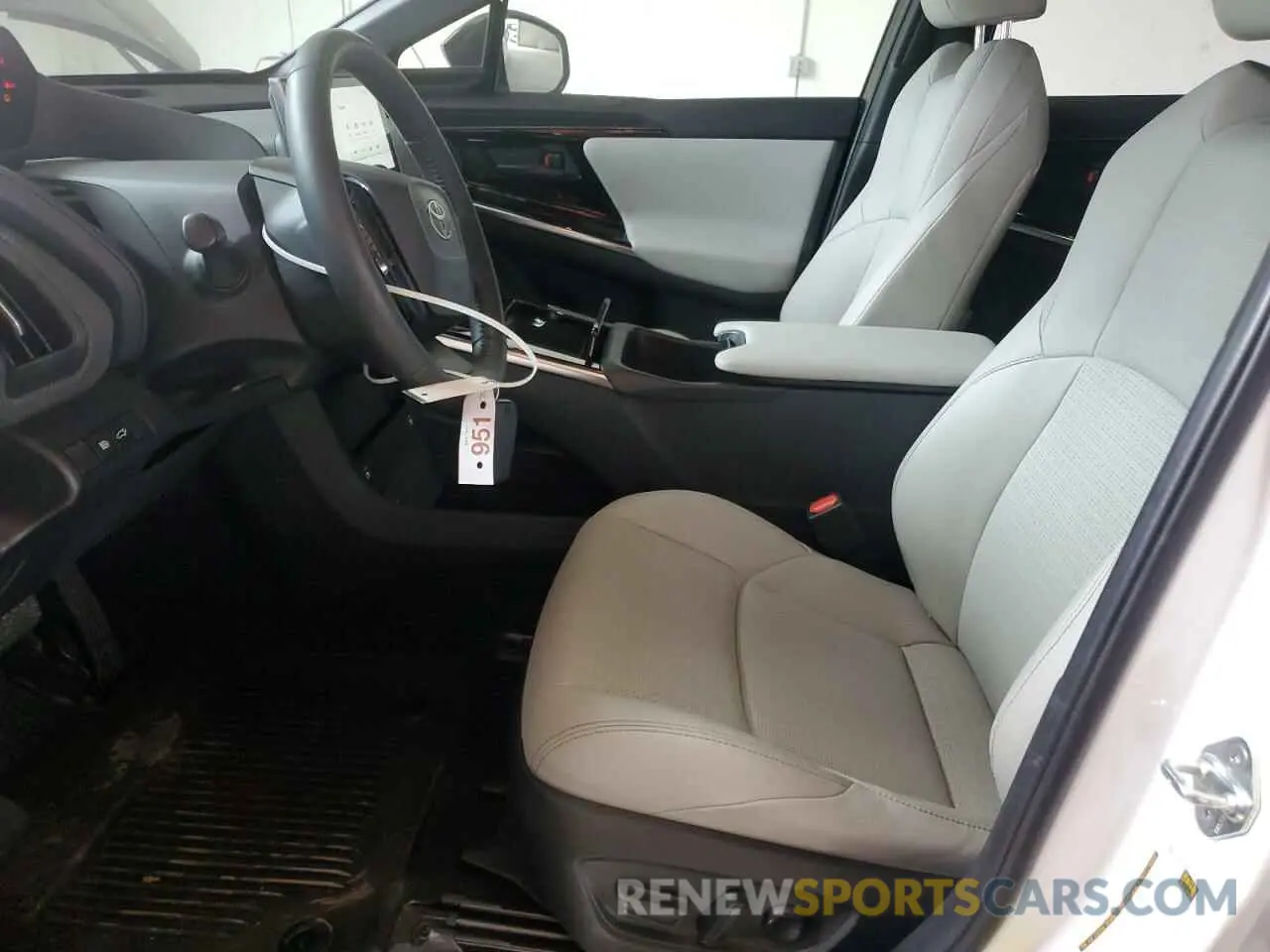 7 fotografías del automóvil dañado JTMABACA4PA021222 TOYOTA BZ4X XLE 2023