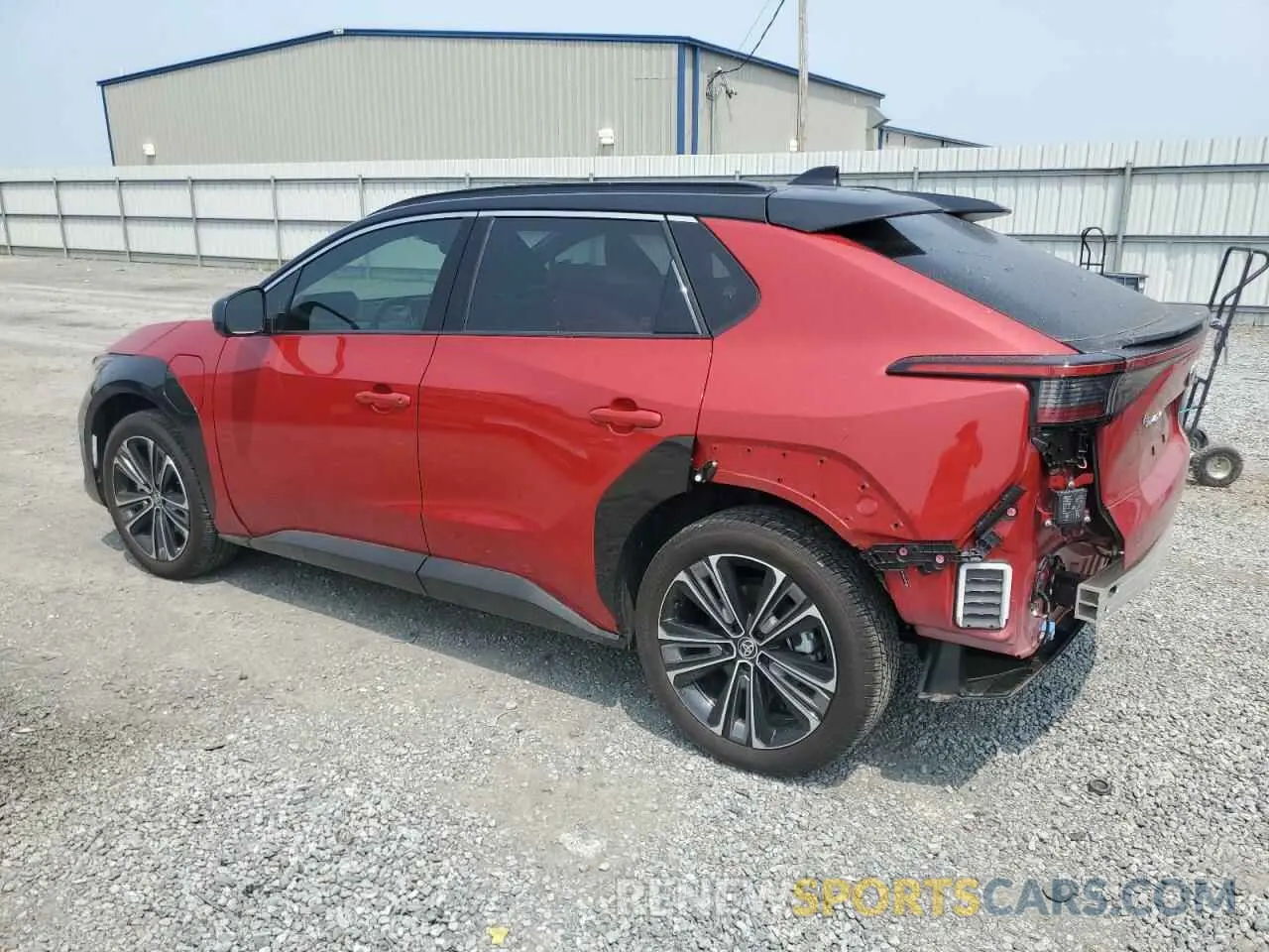 2 fotografías del automóvil dañado JTMABACA8PA013821 TOYOTA BZ4X XLE 2023