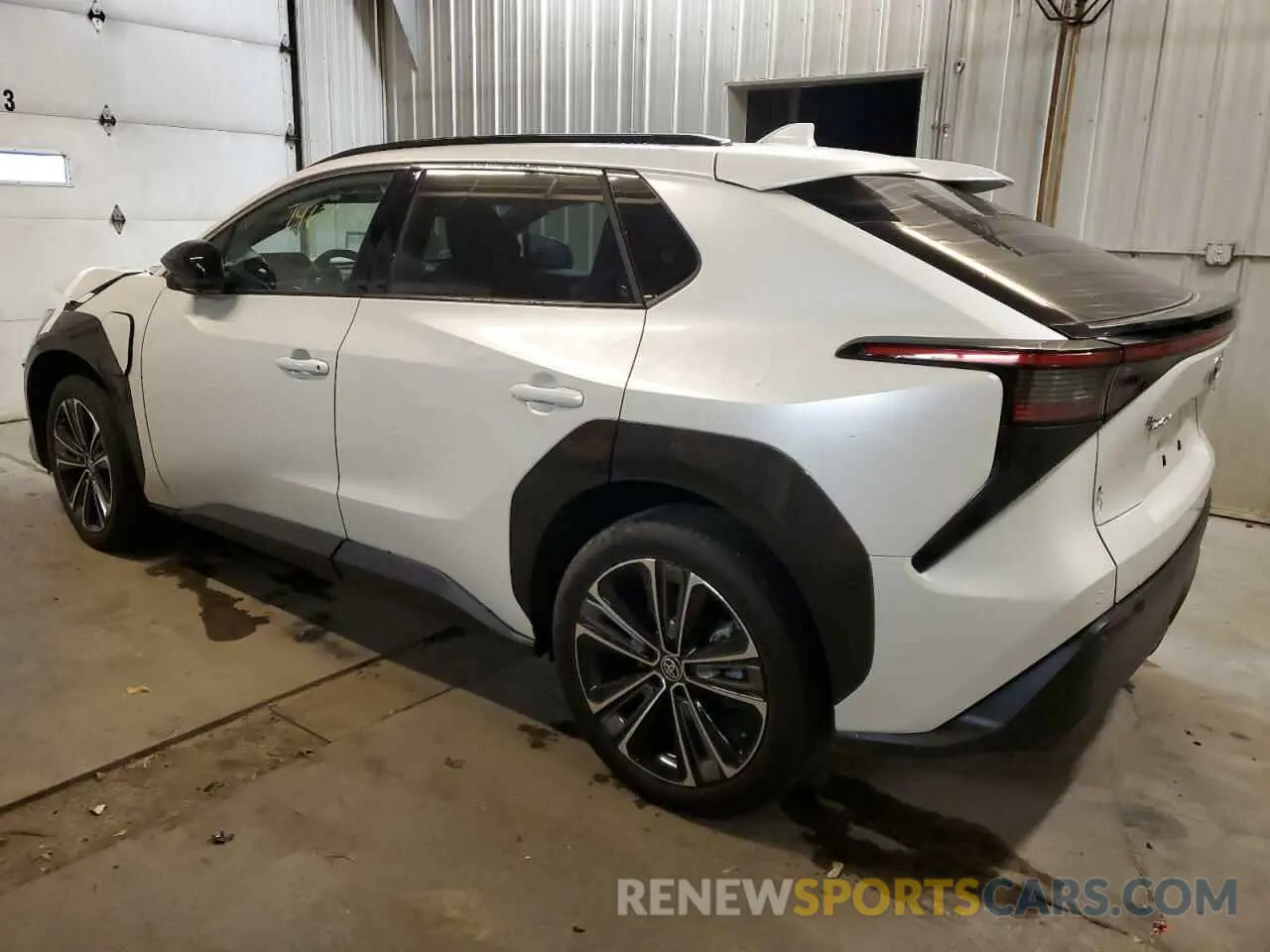 2 fotografías del automóvil dañado JTMABACA8PA018310 TOYOTA BZ4X XLE 2023