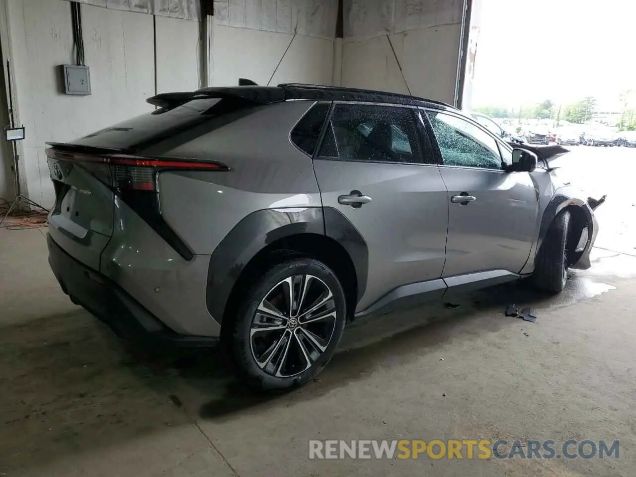 3 fotografías del automóvil dañado JTMAAAAA1RA046054 TOYOTA BZ4X XLE 2024