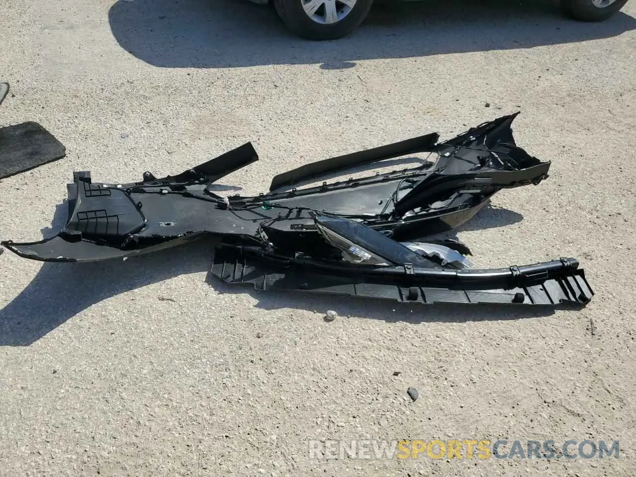 13 fotografías del automóvil dañado JTMAAAAA2RA033023 TOYOTA BZ4X XLE 2024