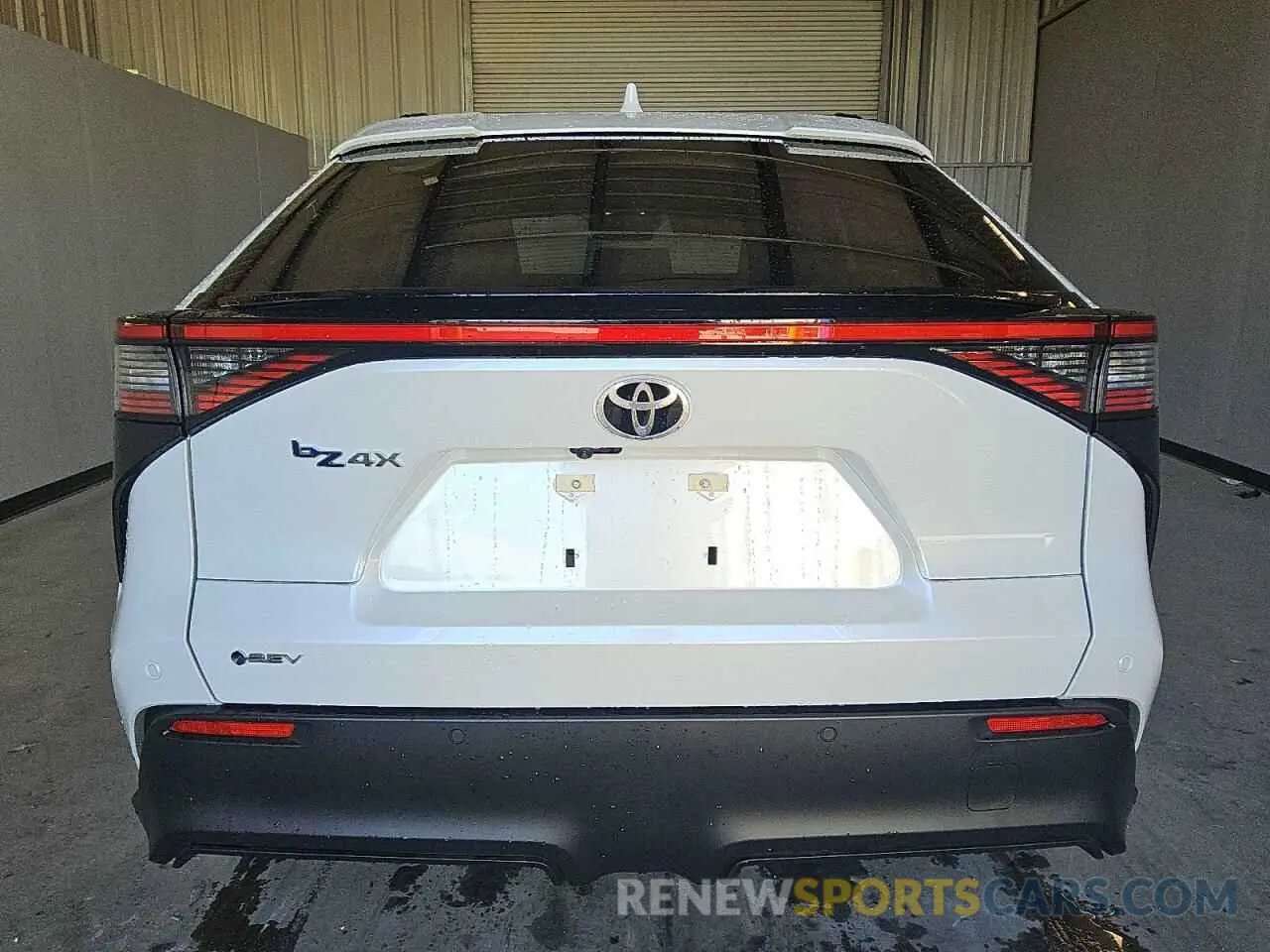 6 fotografías del automóvil dañado JTMAAAAA2RA038366 TOYOTA BZ4X XLE 2024