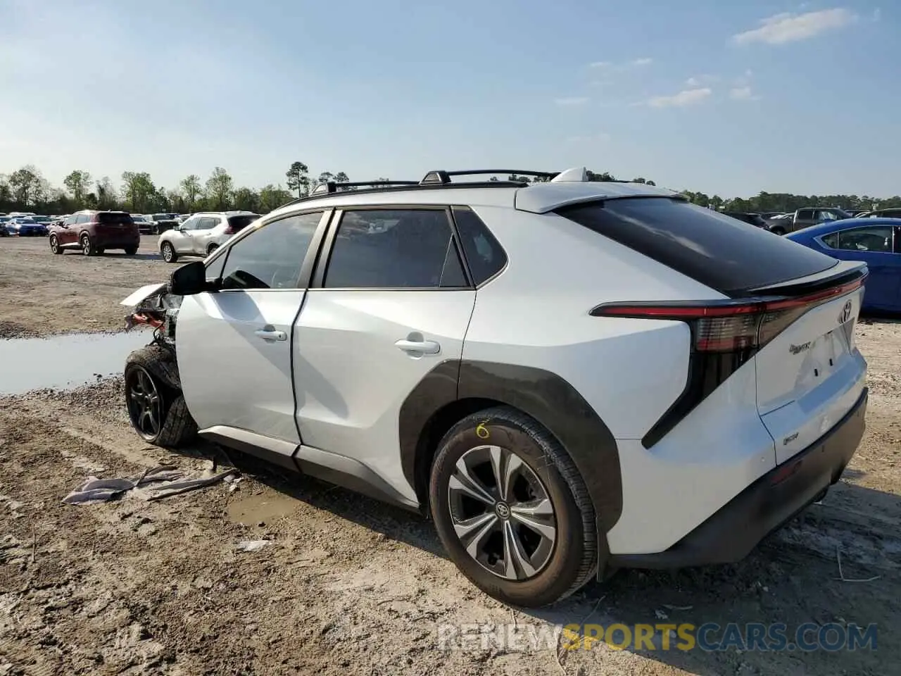 2 fotografías del automóvil dañado JTMAAAAA3RA042829 TOYOTA BZ4X XLE 2024