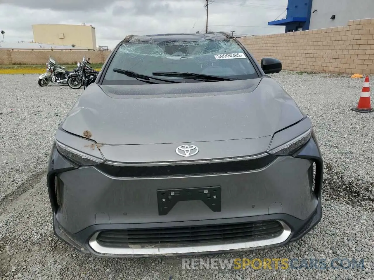 5 fotografías del automóvil dañado JTMAAAAA8RA045760 TOYOTA BZ4X XLE 2024