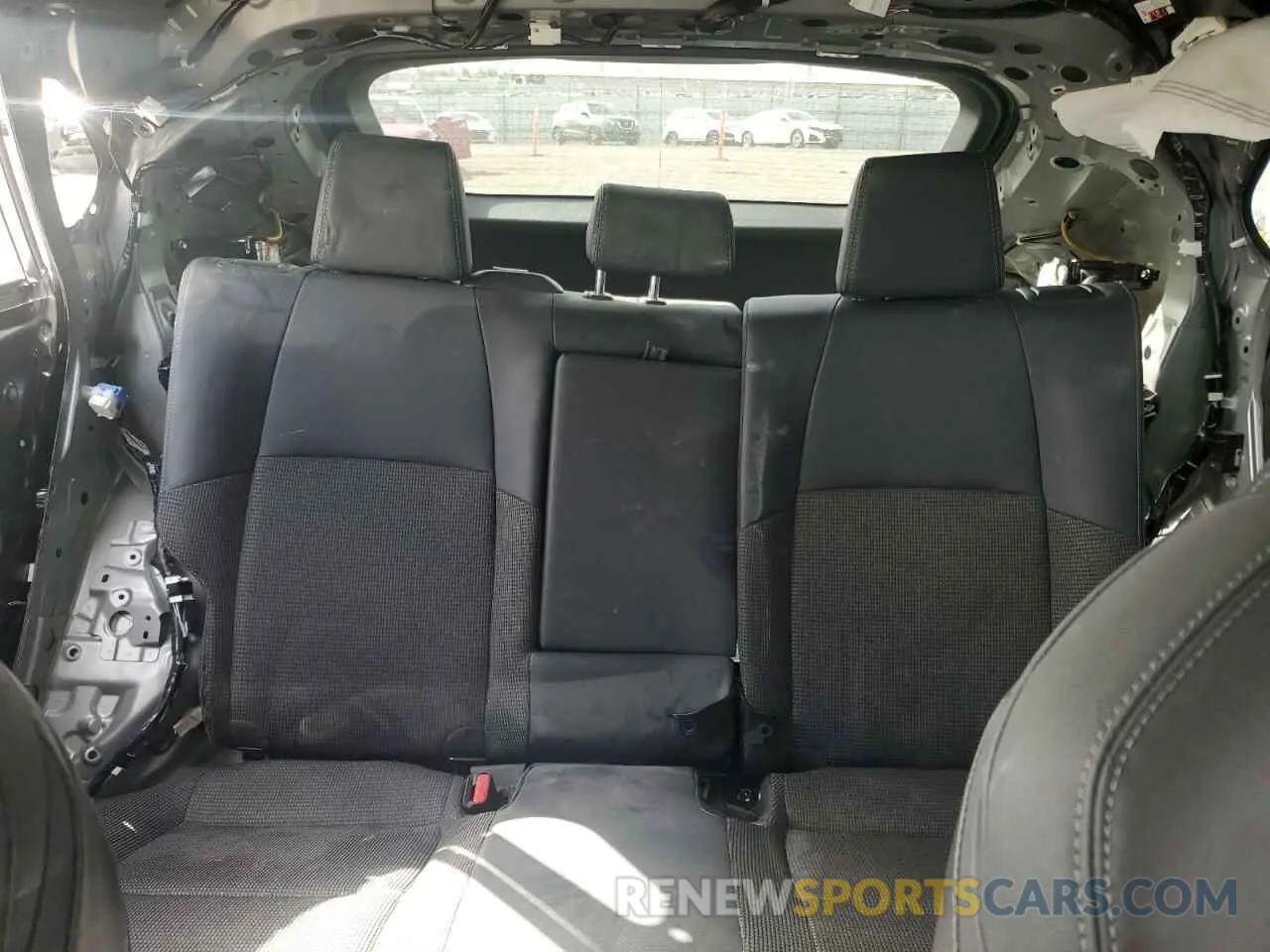 10 fotografías del automóvil dañado JTMABACA2RA077887 TOYOTA BZ4X XLE 2024