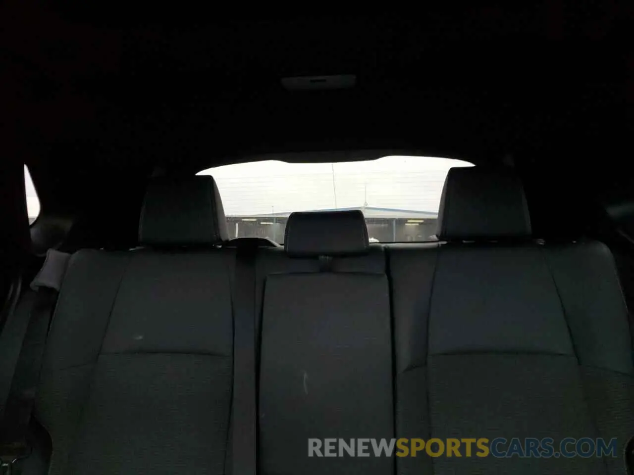 10 fotografías del automóvil dañado JTMABACA8RA070121 TOYOTA BZ4X XLE 2024