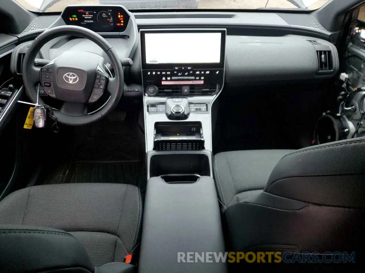 8 fotografías del automóvil dañado JTMABACA8RA070121 TOYOTA BZ4X XLE 2024