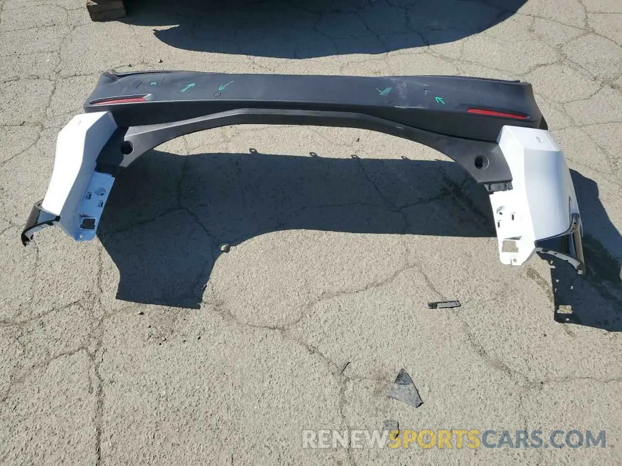 13 fotografías del automóvil dañado JTMABACA8RA073861 TOYOTA BZ4X XLE 2024