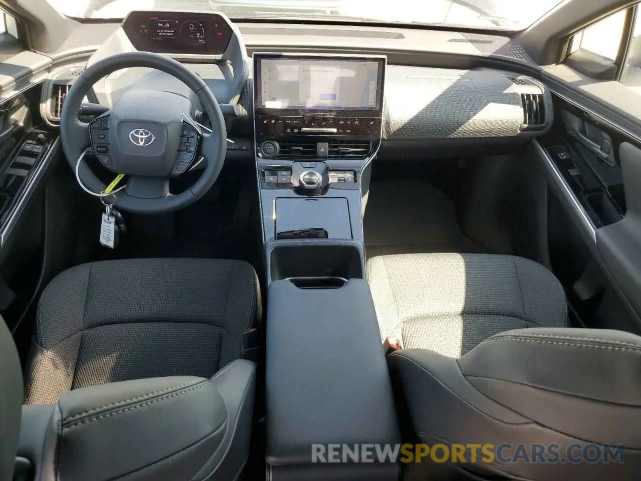 8 fotografías del automóvil dañado JTMABACA8RA073861 TOYOTA BZ4X XLE 2024