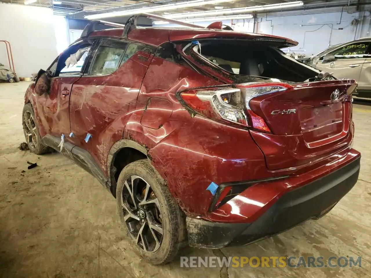 3 fotografías del automóvil dañado JTNKHMBX0K1024164 TOYOTA C-HR 2019