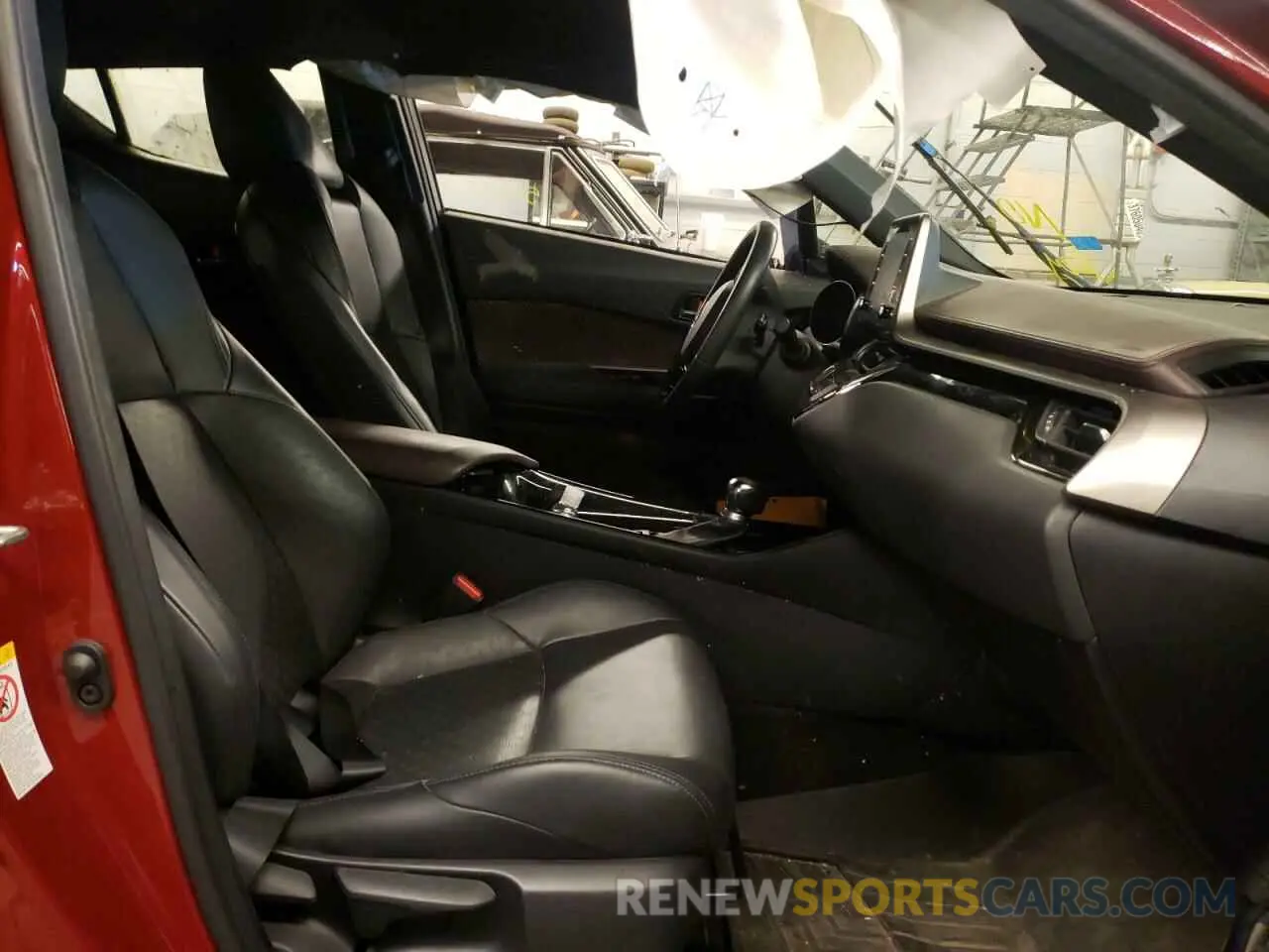 5 fotografías del automóvil dañado JTNKHMBX0K1024164 TOYOTA C-HR 2019