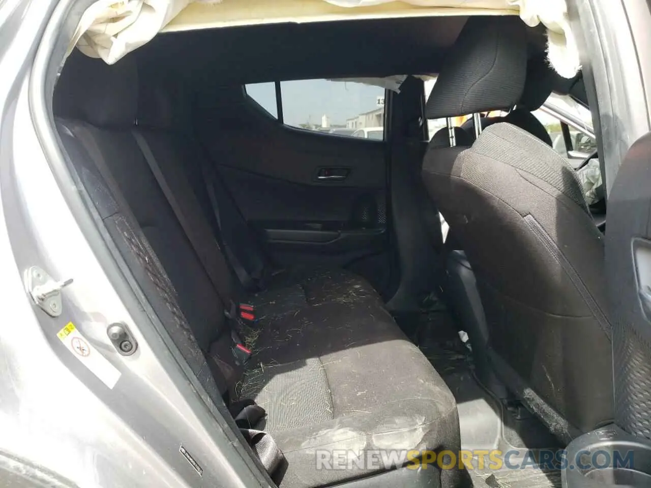 6 fotografías del automóvil dañado JTNKHMBX0K1033141 TOYOTA C-HR 2019