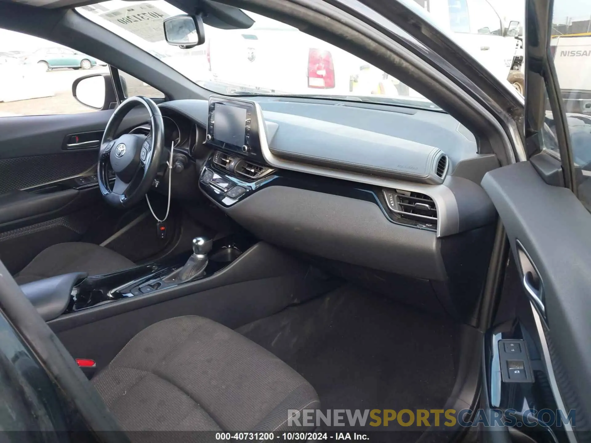 5 fotografías del automóvil dañado JTNKHMBX0K1043202 TOYOTA C-HR 2019