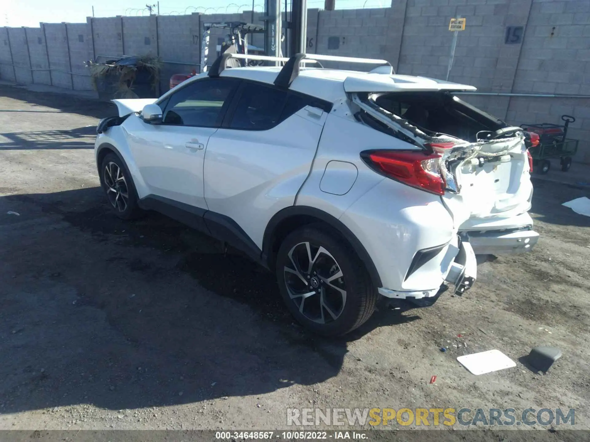 3 fotografías del automóvil dañado JTNKHMBX0K1045936 TOYOTA C-HR 2019