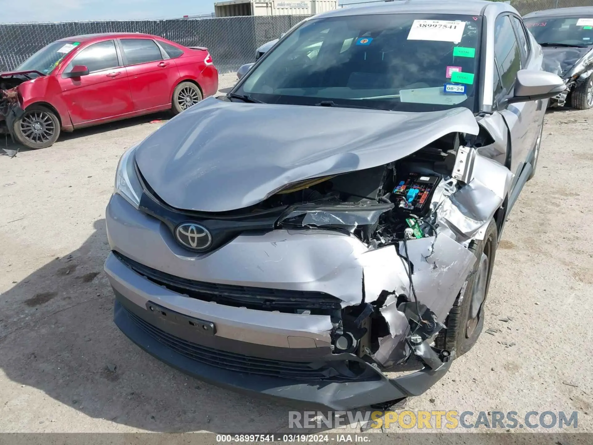 6 fotografías del automóvil dañado JTNKHMBX0K1056645 TOYOTA C-HR 2019