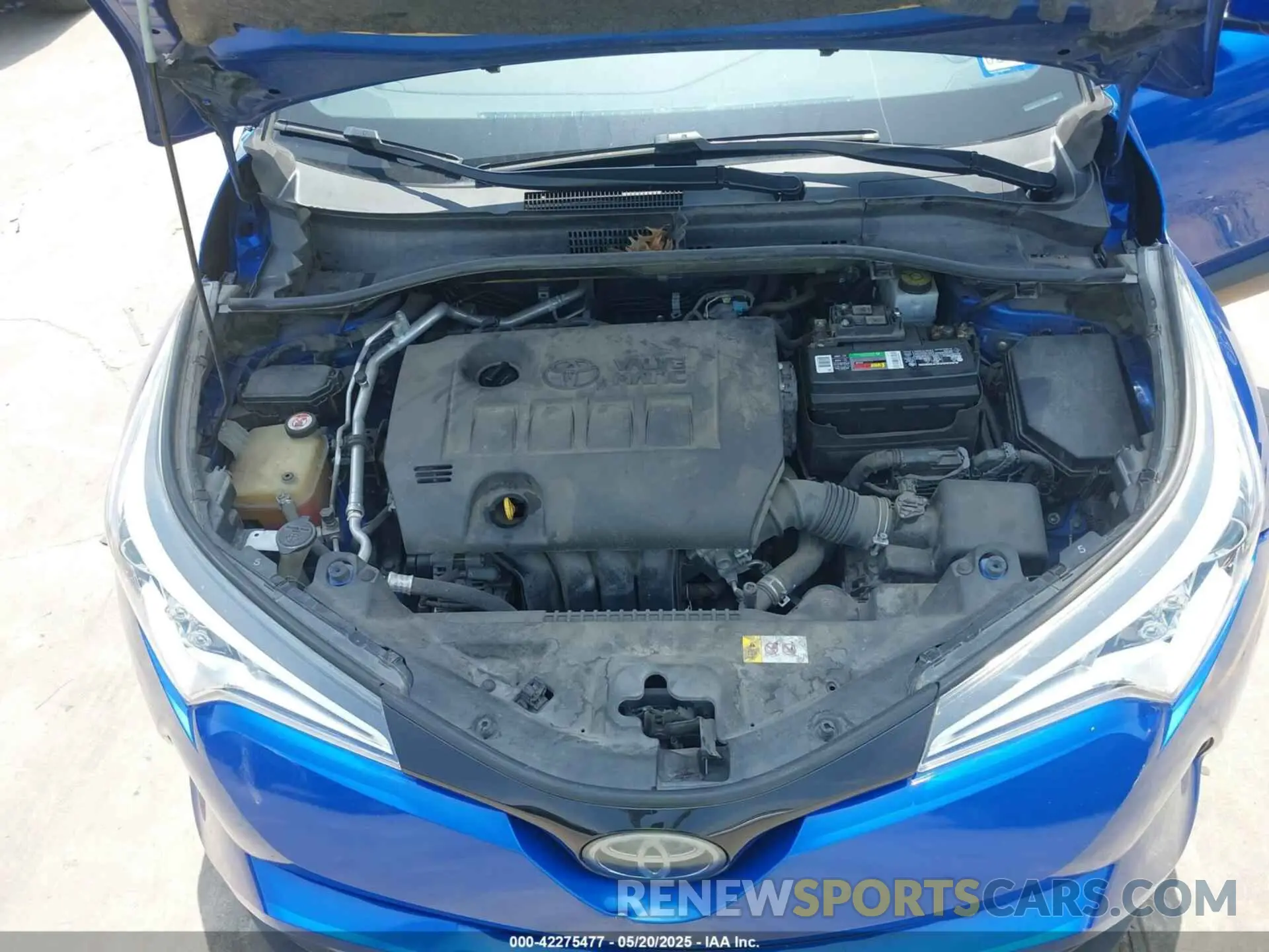 10 fotografías del automóvil dañado JTNKHMBX1K1021113 TOYOTA C-HR 2019