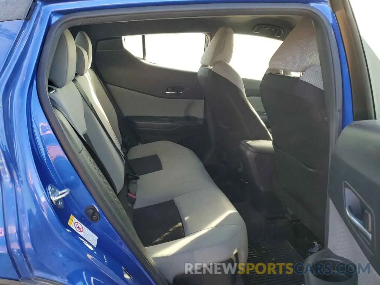 11 fotografías del automóvil dañado JTNKHMBX1K1023623 TOYOTA C-HR 2019