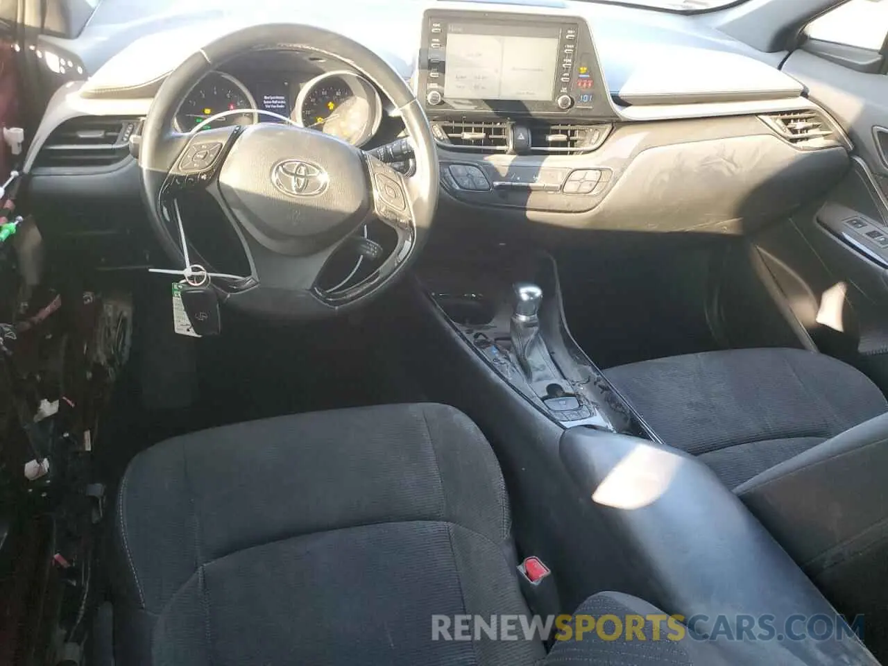 8 fotografías del automóvil dañado JTNKHMBX1K1027235 TOYOTA C-HR 2019
