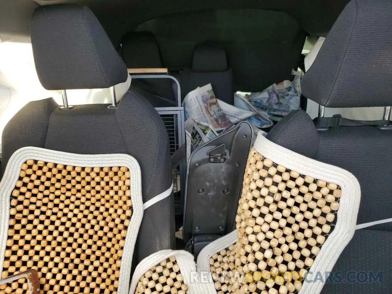 10 fotografías del automóvil dañado JTNKHMBX1K1030197 TOYOTA C-HR 2019
