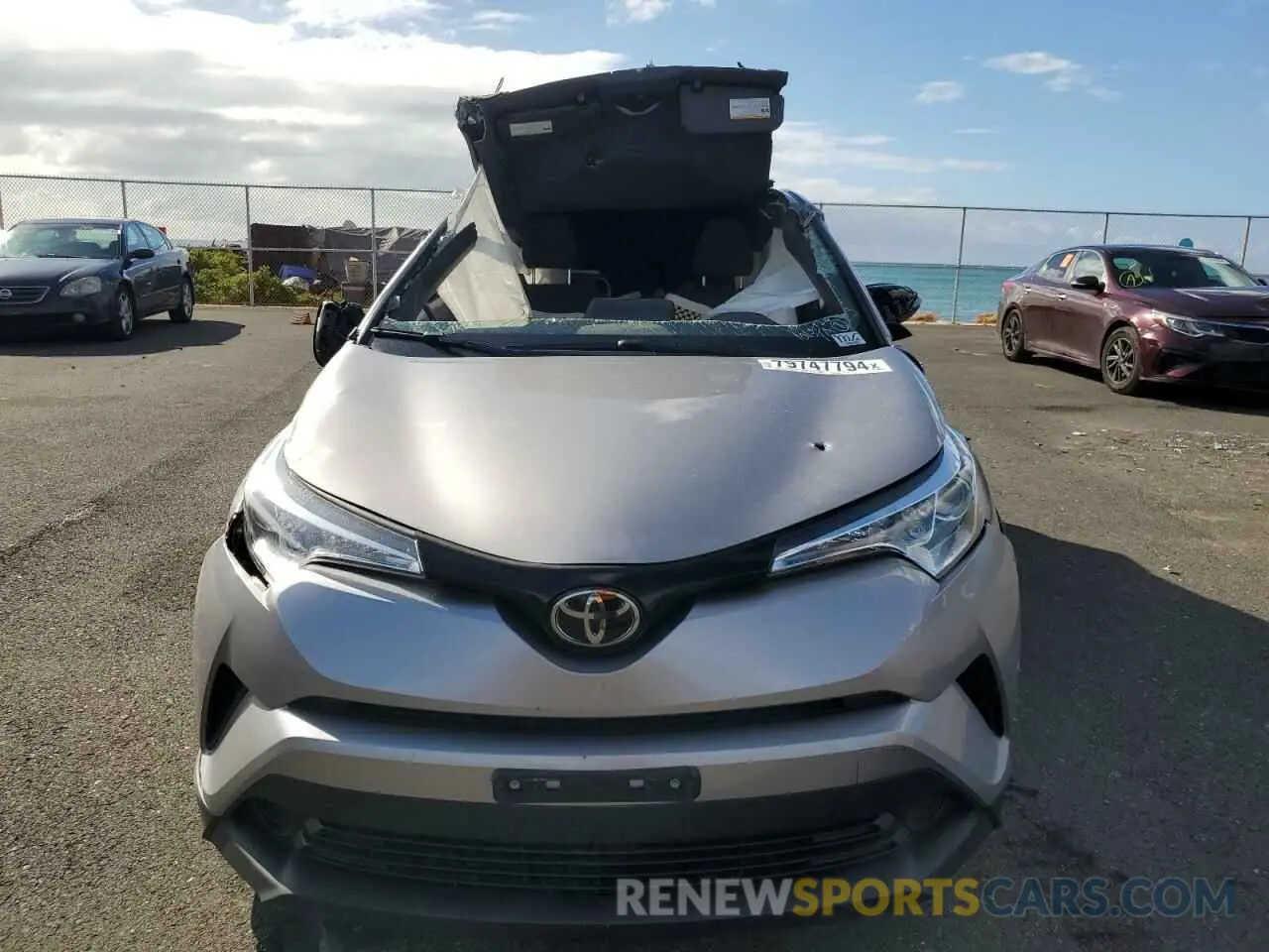 5 fotografías del automóvil dañado JTNKHMBX1K1030197 TOYOTA C-HR 2019