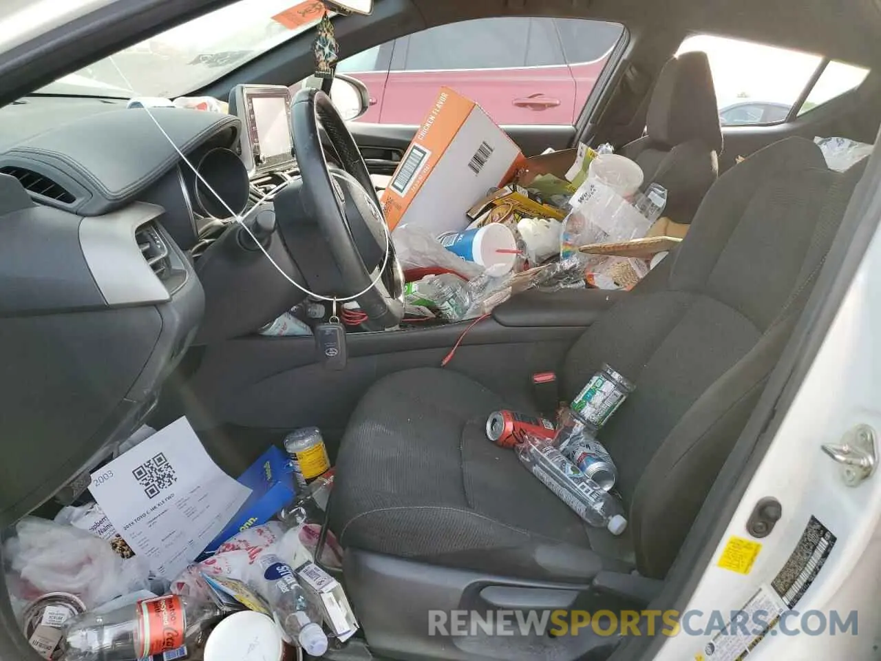 7 fotografías del automóvil dañado JTNKHMBX1K1046481 TOYOTA C-HR 2019
