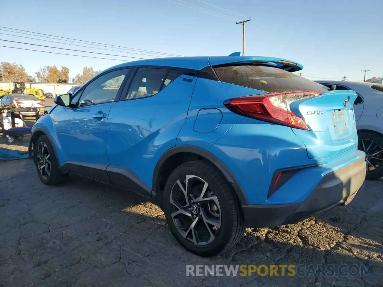 2 fotografías del automóvil dañado JTNKHMBX1K1048392 TOYOTA C-HR 2019